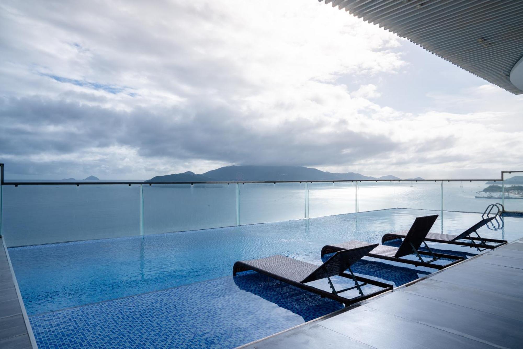 Majestic Premium Hotel Nha Trang Luaran gambar