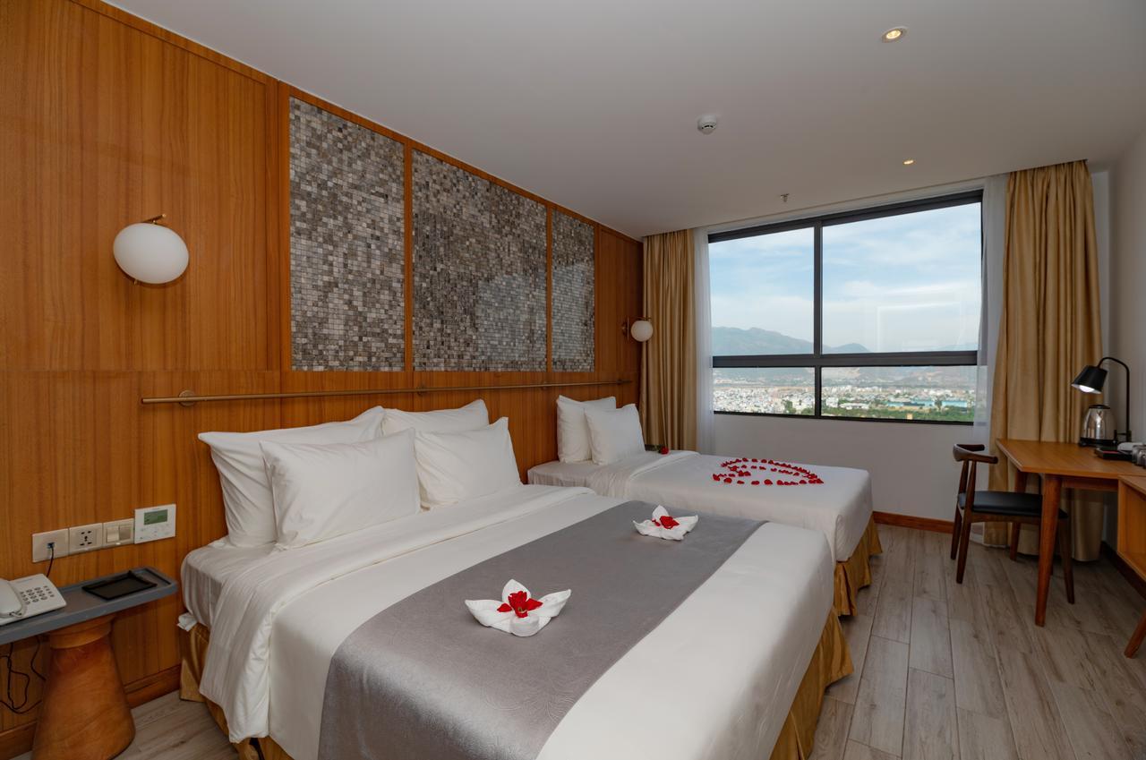 Majestic Premium Hotel Nha Trang Luaran gambar