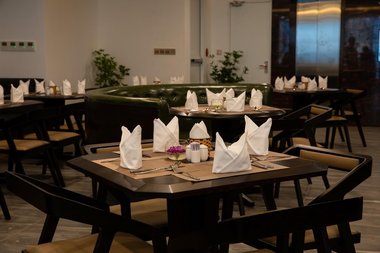Majestic Premium Hotel Nha Trang Luaran gambar