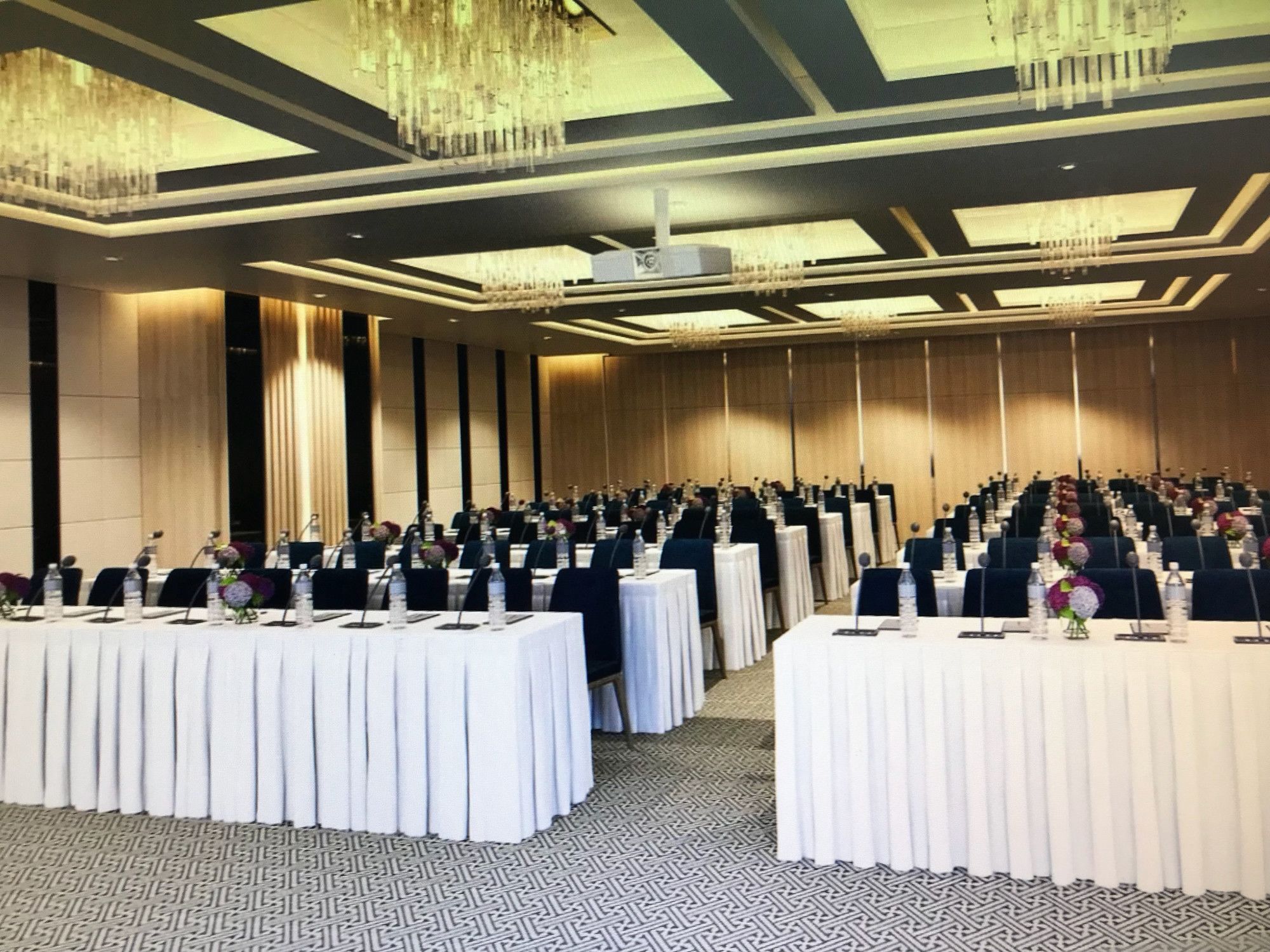 Majestic Premium Hotel Nha Trang Luaran gambar